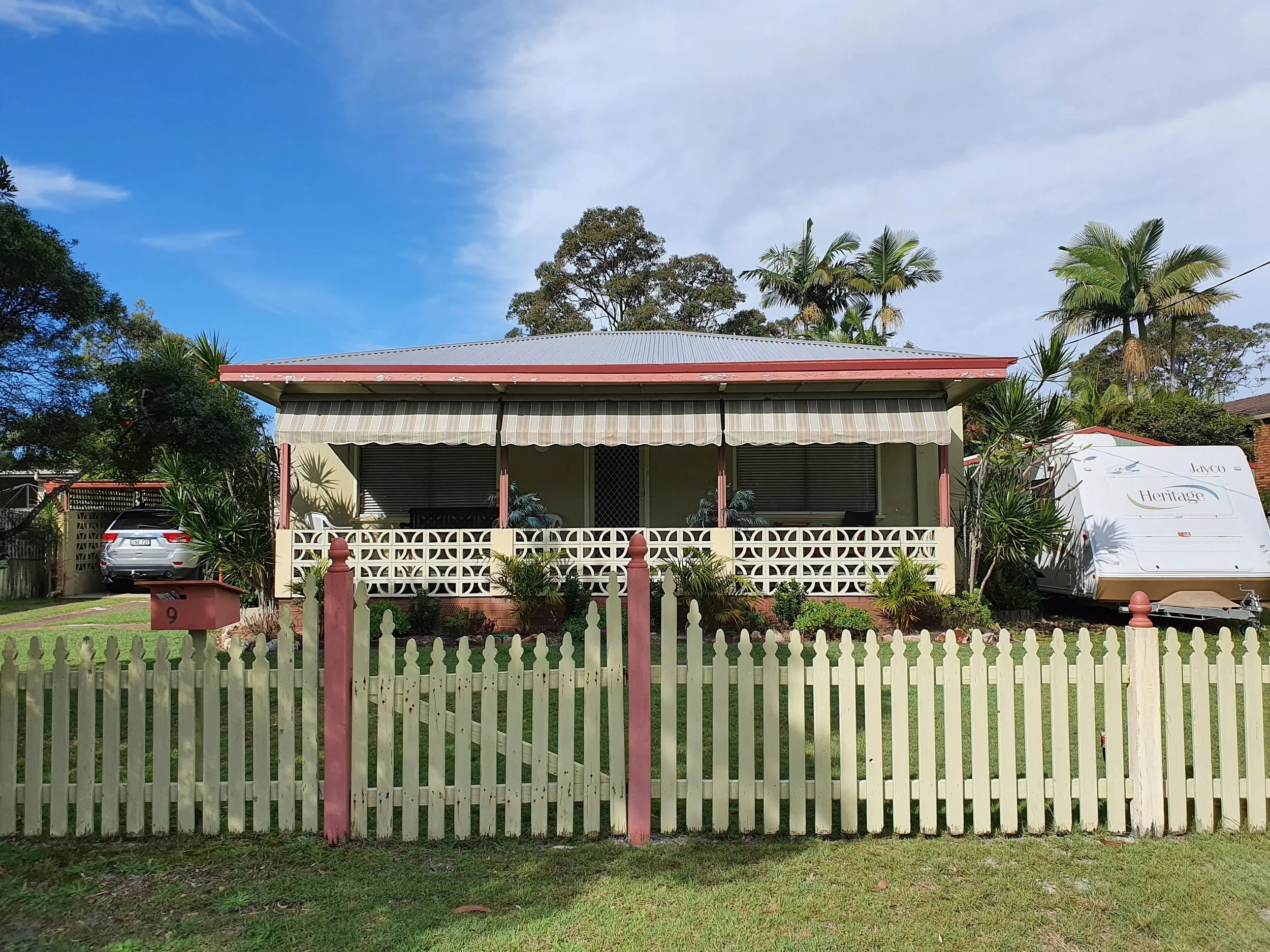 Lake Cathie Cottage Front