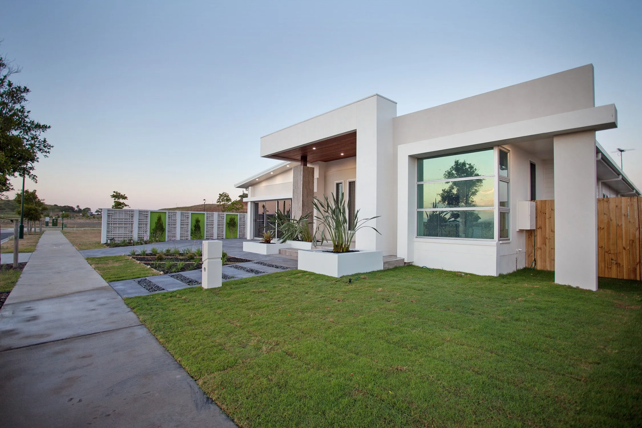 Shoal Point Display Home Facade